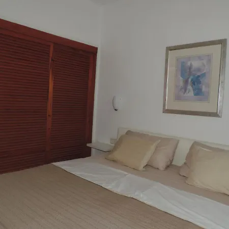 Apartment-hotel Altamira Costa Adeje (Tenerife)